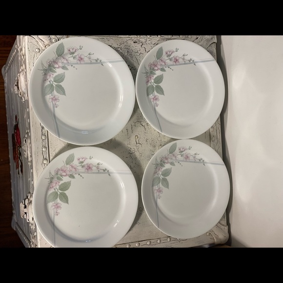 Corelle Dining 3 Corelle Veranda 25 Dinner Plates Poshmark